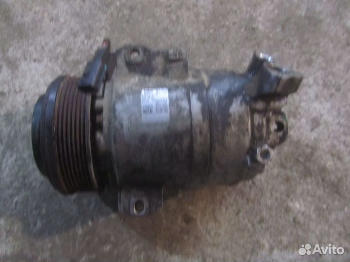 Компрессор кондиционера Renault Koleos