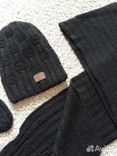 Комплект шапка+шарф +варежки