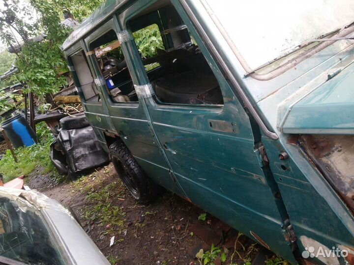 Двери на Мерседес Гелендваген(G-класс) W460