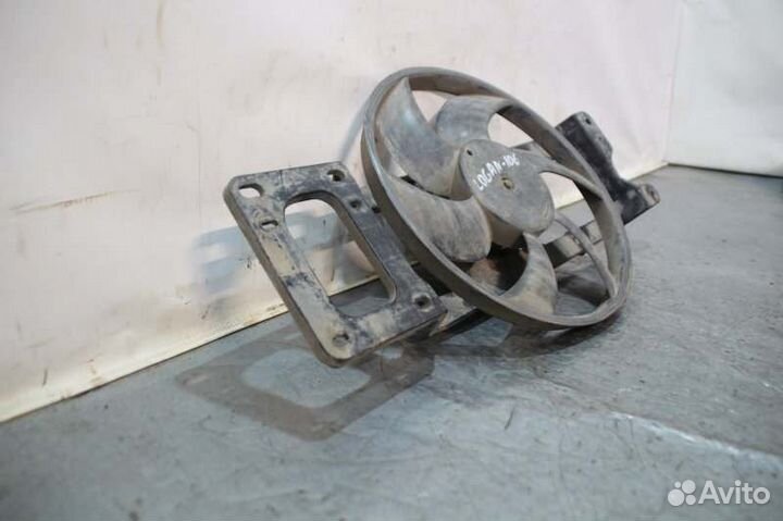 Диффузор вентилятора радиатора Renault Logan 1