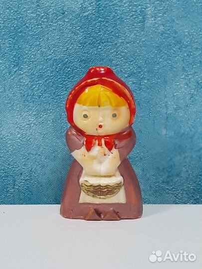 Игрушки колкий пластик СССР