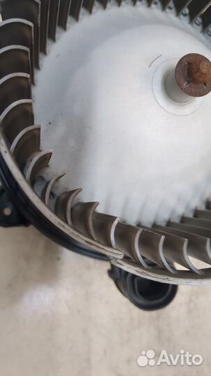 Двигатель отопителя Ford Transit 2014