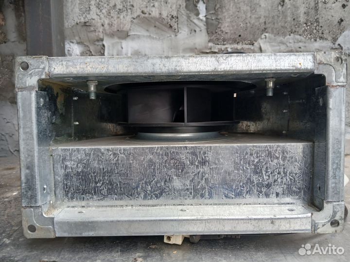 Вентилятор вытяжной канальный