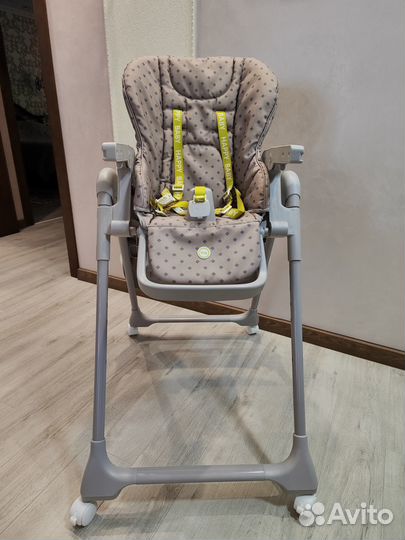 Детский стульчик для кормления