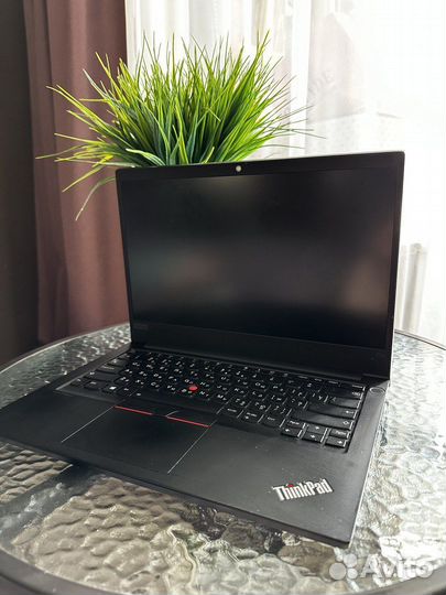 Ноутбук Lenovo ThinkPad e14 gen 2 i5-10210u/16/512