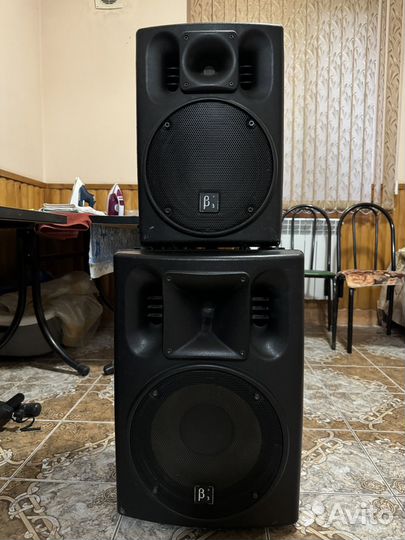 Beta3 U12a Активные акустические колонки