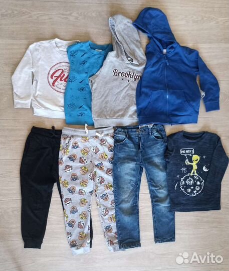 Одежда пакетом 116 (джинсы, толстовки, штаны)