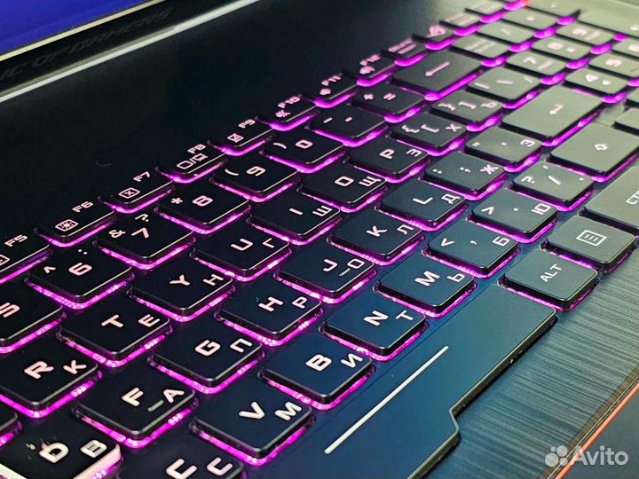 Игровой Asus 17.3 IPS i7 7700HQ 12gb GTX1050ti SSD