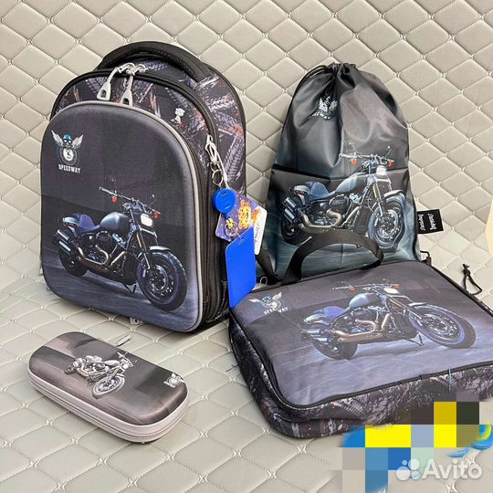 Рюкзак школьный 5 в 1