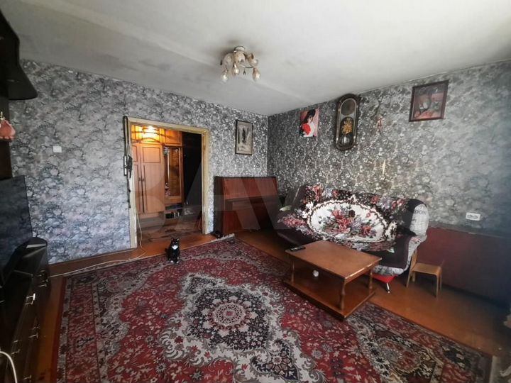 4-к. квартира, 86 м², 1/9 эт.