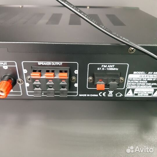 Пятиканальный усилитель Sunbuck AV-608BT 200вт чер