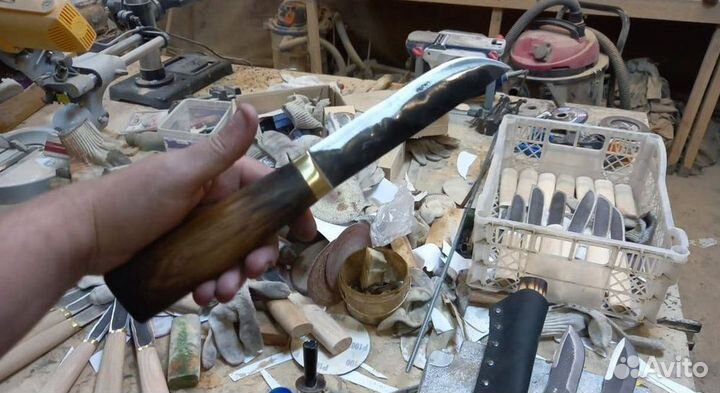 Нож кованый ручной работы