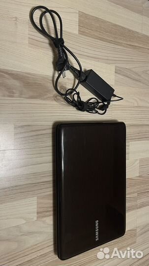 Ноутбук Samsung NP-R540