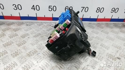 Блок предохранителей KIA RIO 2 (EDN17M101)