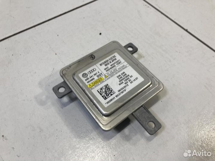 Блок ксеноновой лампы Audi A5 8T 8TA