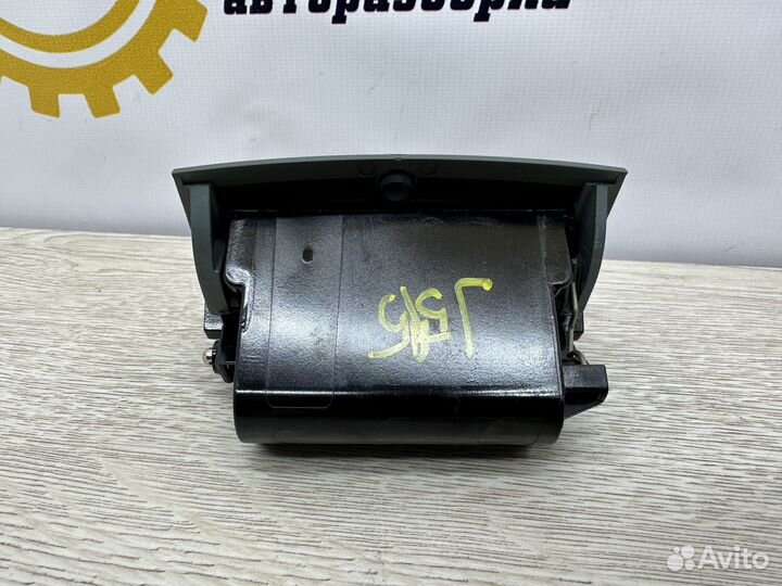 Пепельница задняя Audi A3 8P 2008