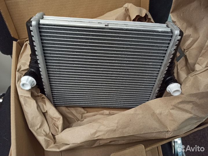 Радиатор охлаждения BMW F20 F30 F32