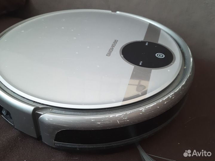 Робот пылесос