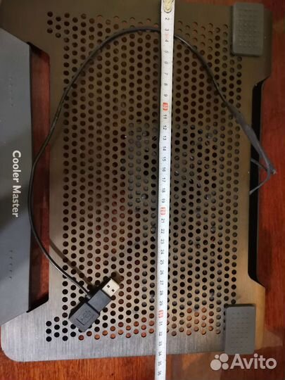 Подставка с охлаждением для ноутбука