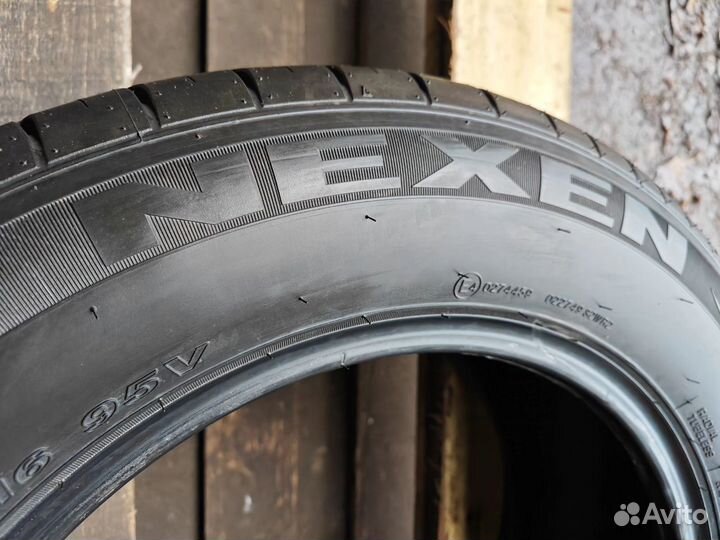 Nexen N'Fera SU1 215/60 R16 95V