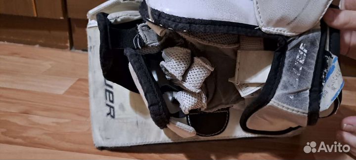 Хоккейный блин и ловушка