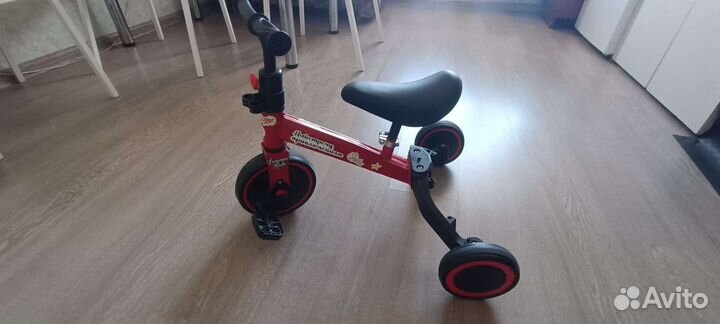 Беговел велосипед 4 в 1