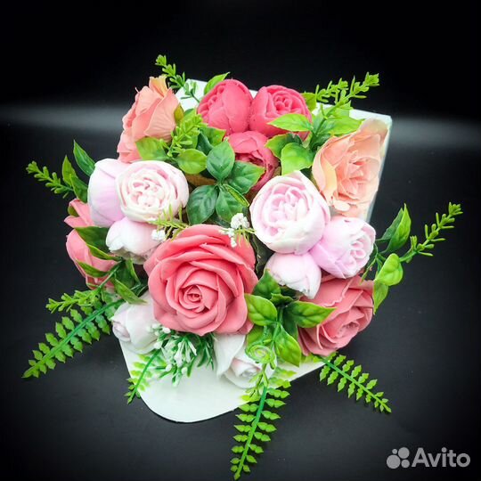 Розы из мыла ручной работы в конверте