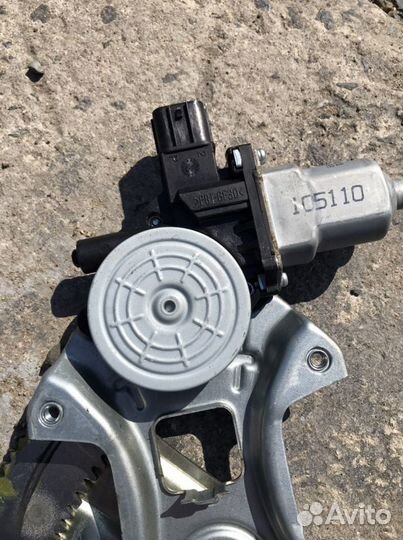 Стеклоподъемник mitsubishi lancer X