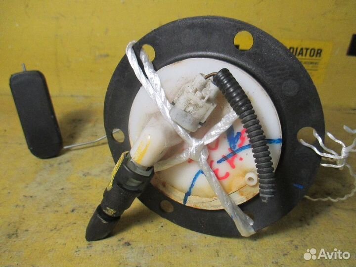 Датчик уровня топлива Subaru Impreza wagon GH3