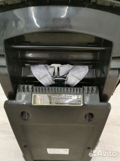 Детское автокресло Welldon Titat 9-18кг