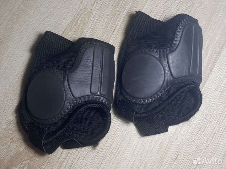 Гетры футбольные nike, щетки, защита голени