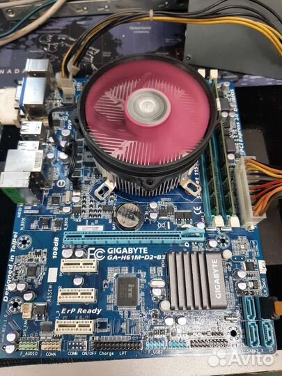 Материнская плата с процессором i3