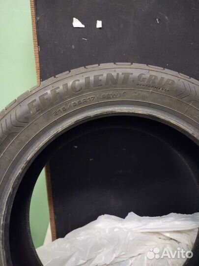 Goodyear EfficientGrip 215/55 R17 98W