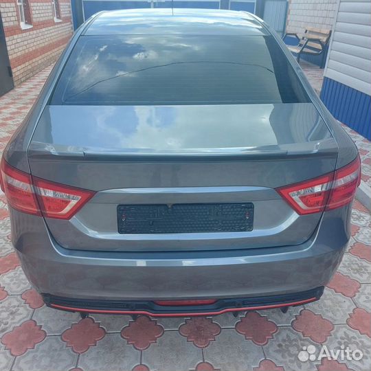 Накладка дефузор на задний бампер LADA vesta