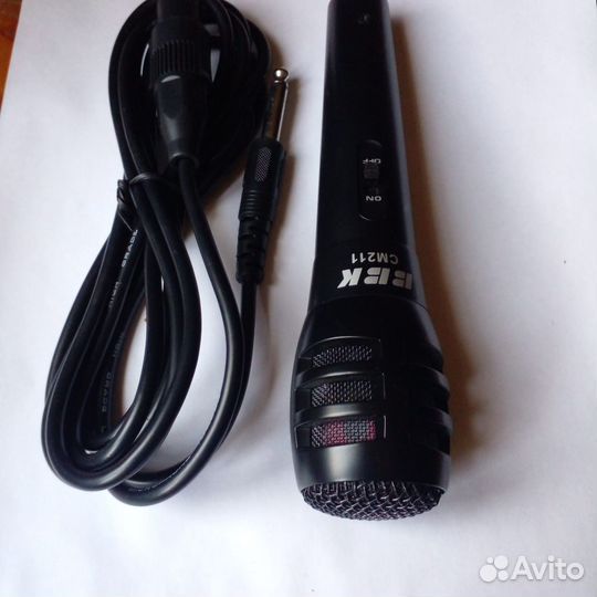 Микрофон для караоке проводной
