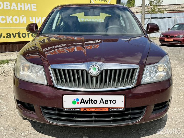 Skoda Octavia 1.6 МТ, 2010, 286 875 км