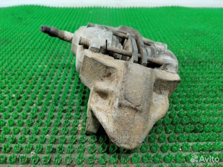 Суппорт передний правый Лада 2107 1 2000