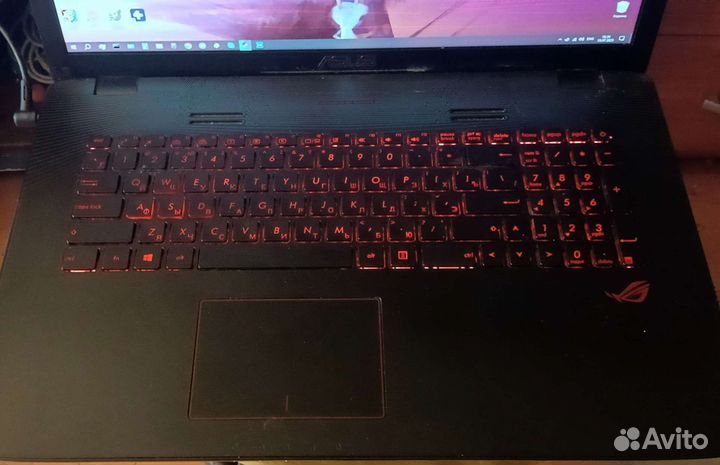 Ноутбук asus