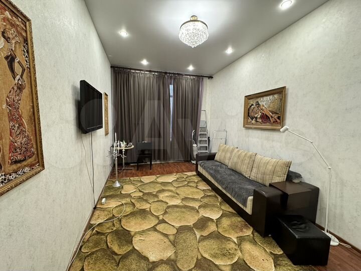 1-к. квартира, 45 м², 1/6 эт.