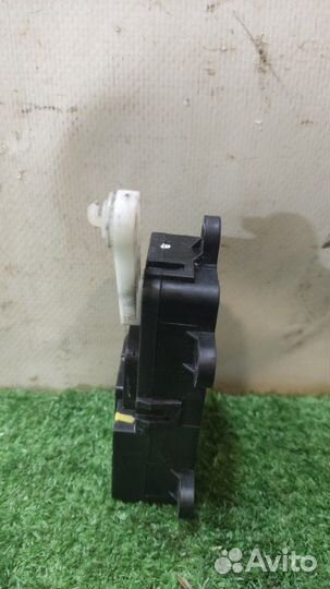 Сервопривод заслонки печки Ssangyong Rexton Rx270