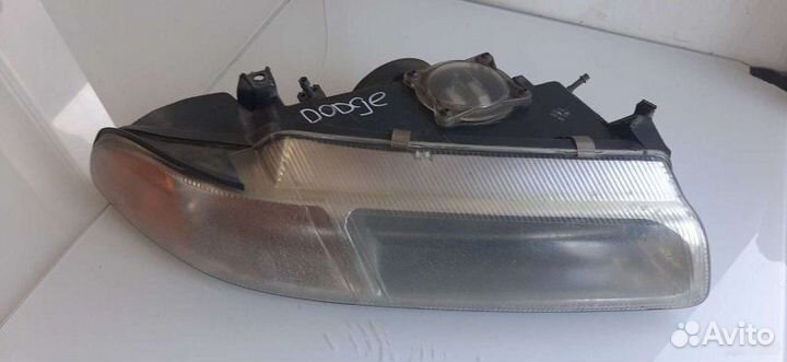 Фара передняя правая Dodge Stratus 1 6G73 2.5 2000