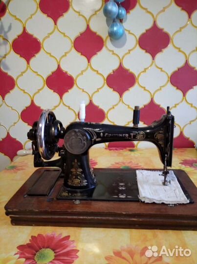 Швейная машинка gritzner T