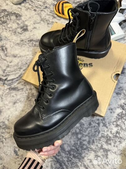 Ботинки Dr. Martens Jadon Mono