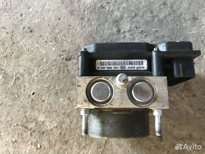 Блок ABS (насос) Renault Duster 2012