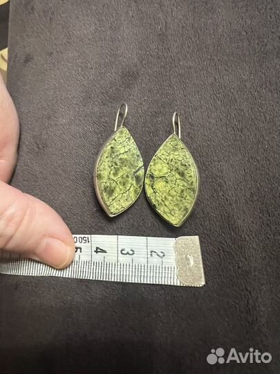 Серьги ссср,камень змеевик
