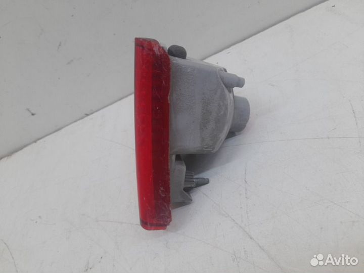 Фонарь противотуманный задний левый Toyota Land