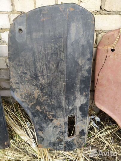 Крыло Москвич