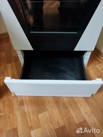 Электрическая плита Hansa fccw58236030