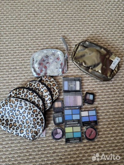 Тени и косметички