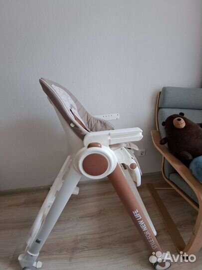 Стульчик для кормления happy baby berny v2